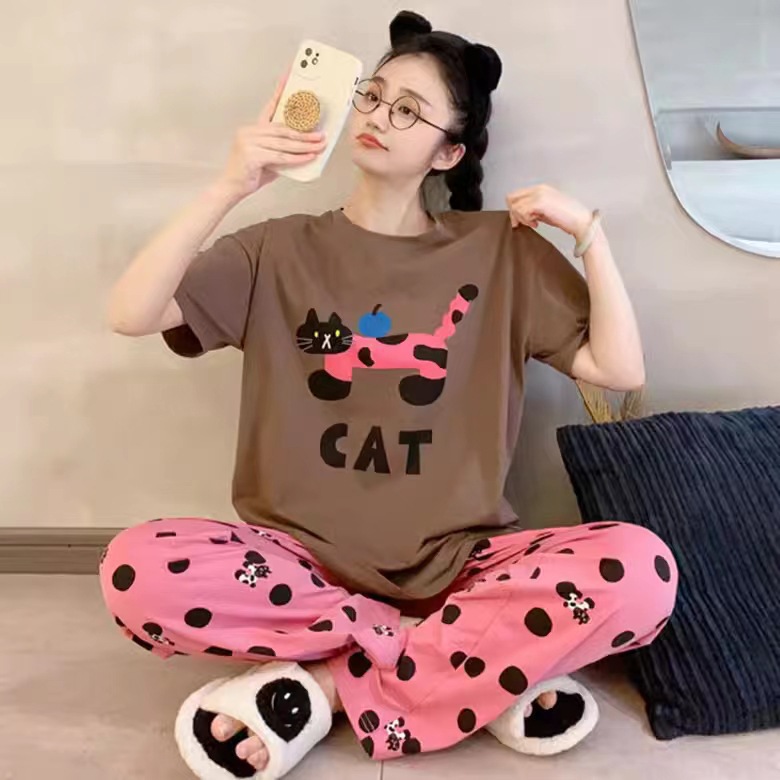 2025 pijamas de mangas cortas de mujer pantalones largos de verano delgados dibujos animados casuales lindos ropa de casa de viento rojo se puede usar fuera
