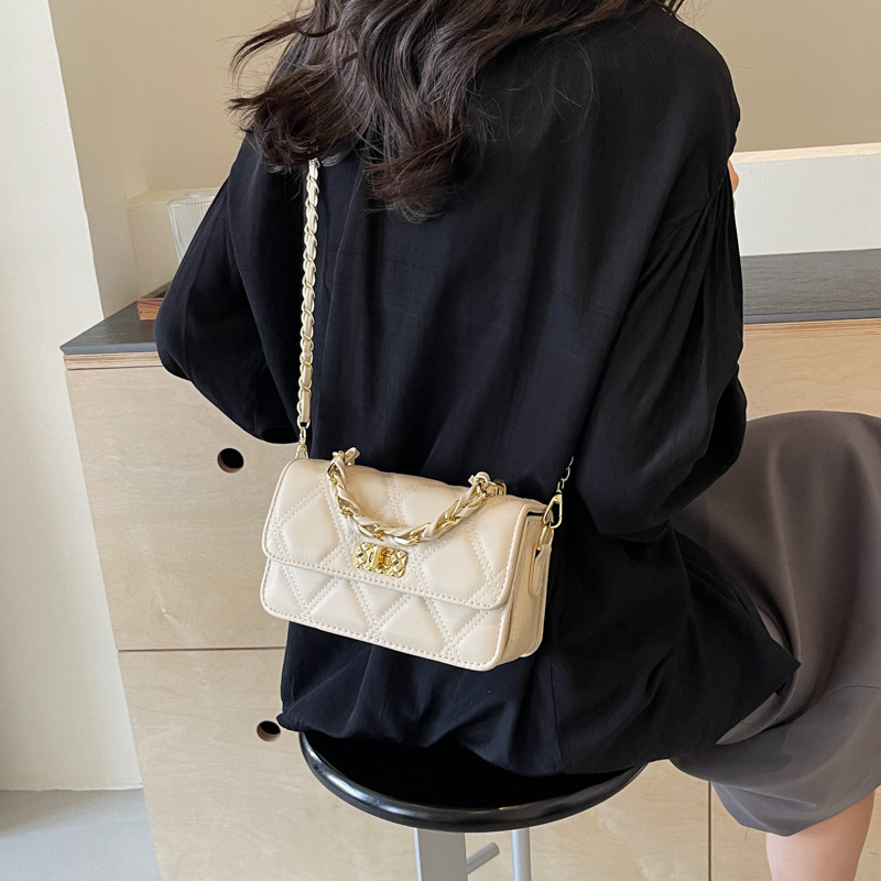 Bolsas de cadena de diamante para mujeres 2025 verano nuevo estilo de moda bolsas de mochilas de alta calidad bolsas cuadradas