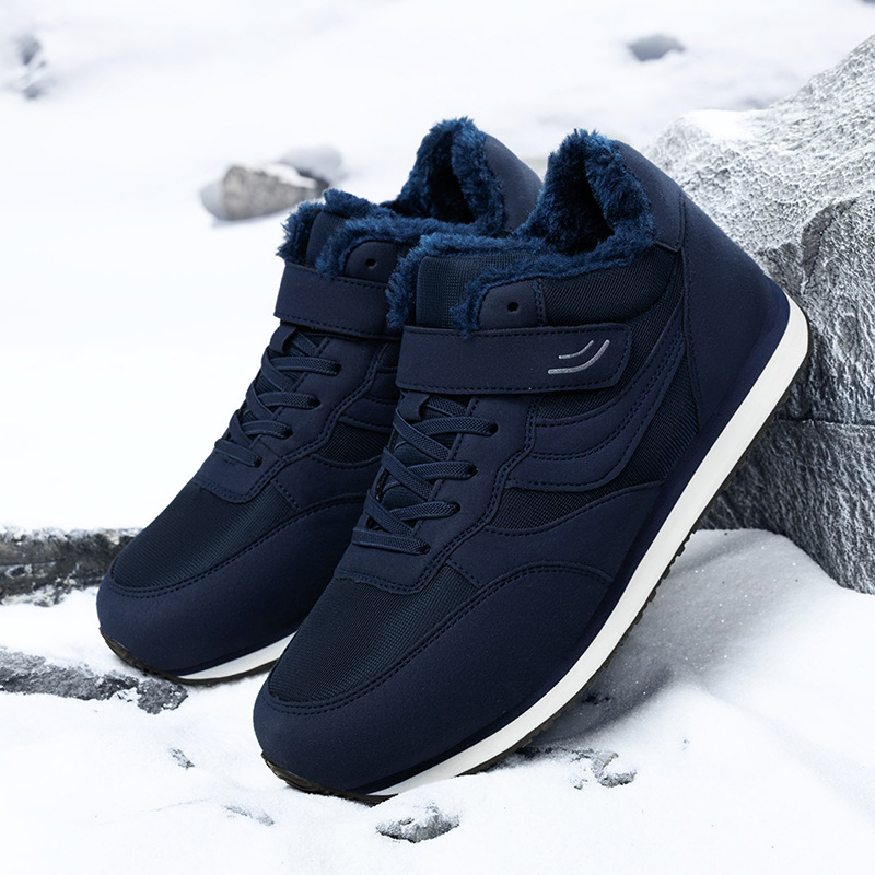 Zapatos anti-deslizantes sueltos para personas mayores zapatos de caminata de mujer con terciopelo calentador zapatos de madres de mediana edad zapatos de algodón de alta altura zapatos de nieve de mujer