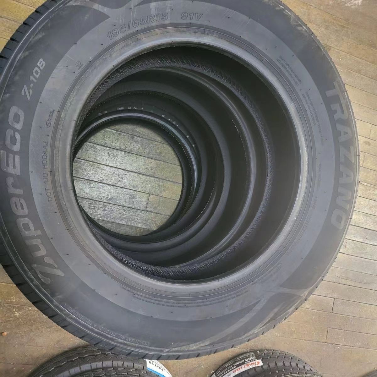 Chaoyang Quannuo Tire 195/65R15 91V Silent with Focus Peugeot 307 Bora Mazda 3