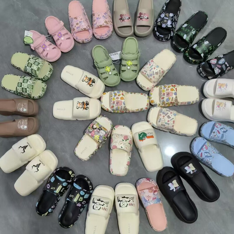 Slippers Tail Goods Summer Men's and Women's Household Bathing Slippers Couple's Household Indoor Sandals Stock Processing Supply