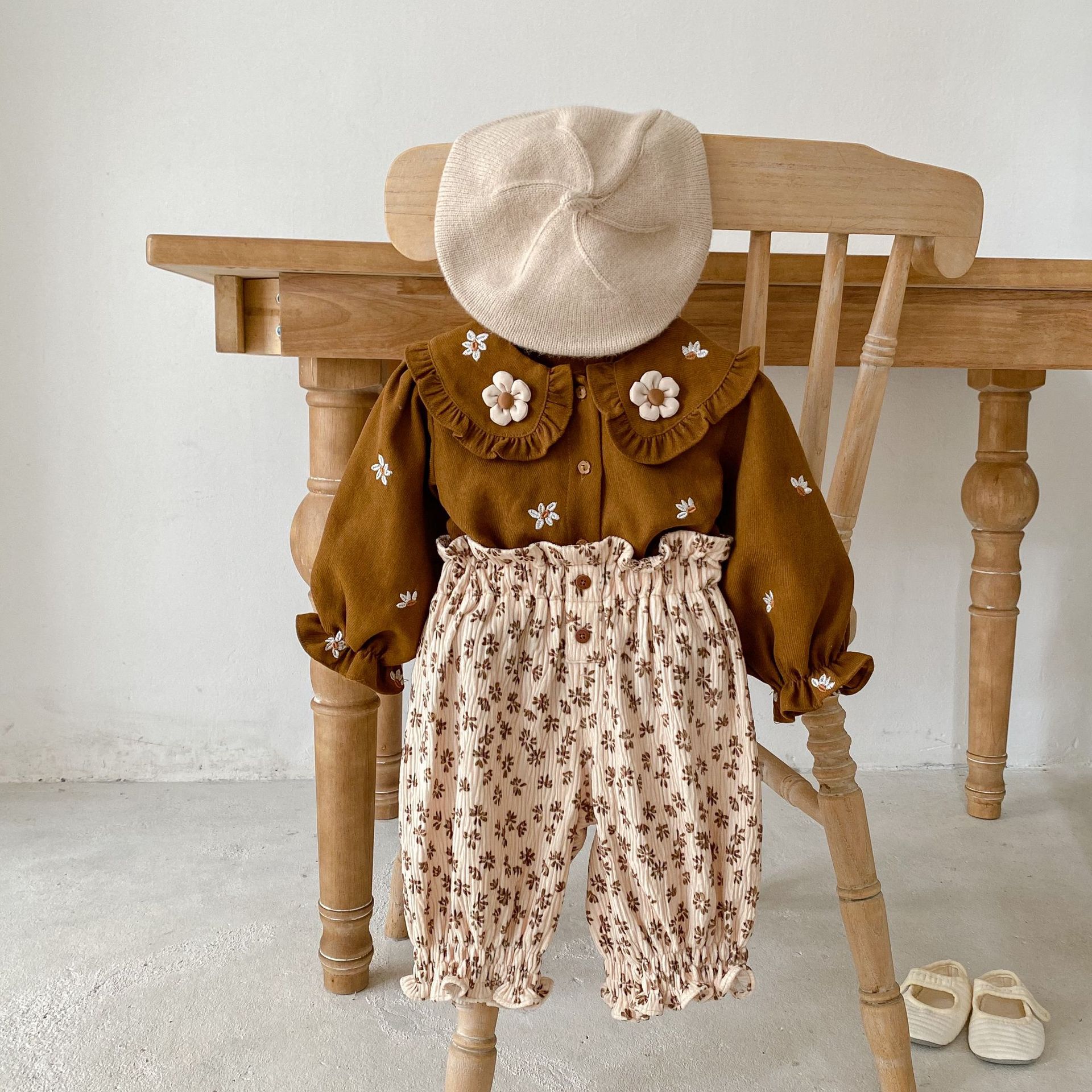 2022 bebé primavera estilo coreano abrigo 0-1 años bebé niña INS estilo occidental muñeca cuello bordado Top bebé camisa