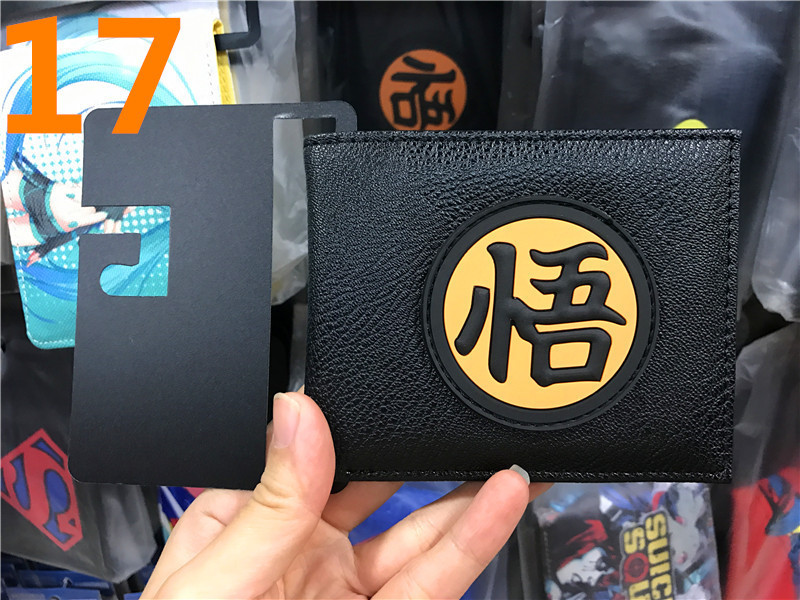 Anime Dragon Ball periférico dinero corto wukong Wu palabra estudiantes masculinos y femeninos corto monedero titular de la tarjeta en stock