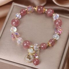 新しい夏と秋のカラフルな天然イチゴクリスタルブレスレット中国風の光沢のあるクリスタルデザインブレスレットガールフレンドや親友へのギフトとして