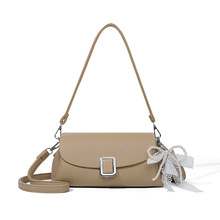 批发秋冬时尚包包今年流行软皮包包2025新款单肩休闲法棍包斜挎包