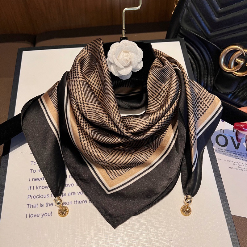 카키 복고풍 격자 무늬-[자기 새틴 스퀘어 스카프]]