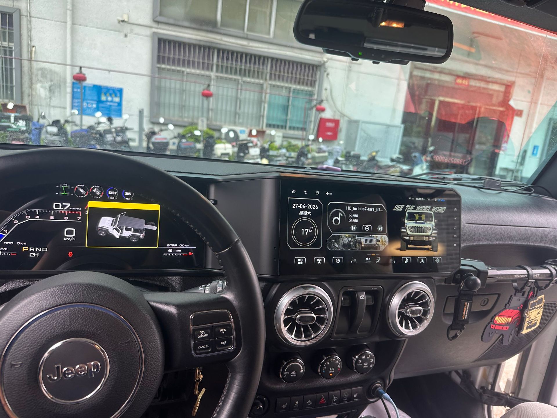 Cross-border applicable to Jeep Wrangler dual-screen models 10-17 24inch Android smart car navigation all-in-one device