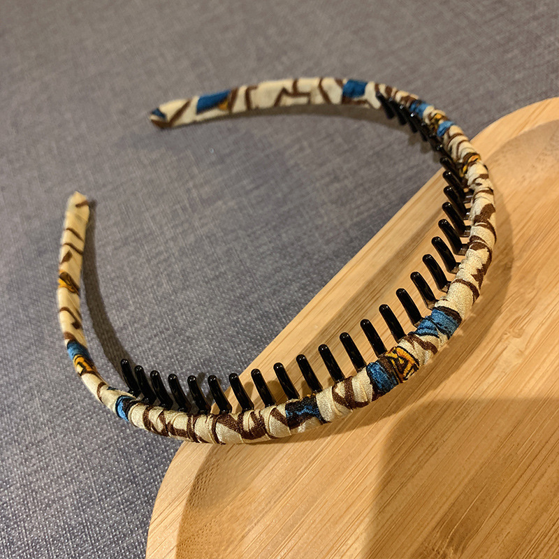 Diadema de estilo coreano al por mayor máscara facial de mujer salir Baita temperamento Diadema con dientes antideslizante presión horquilla cabeza Accesorios