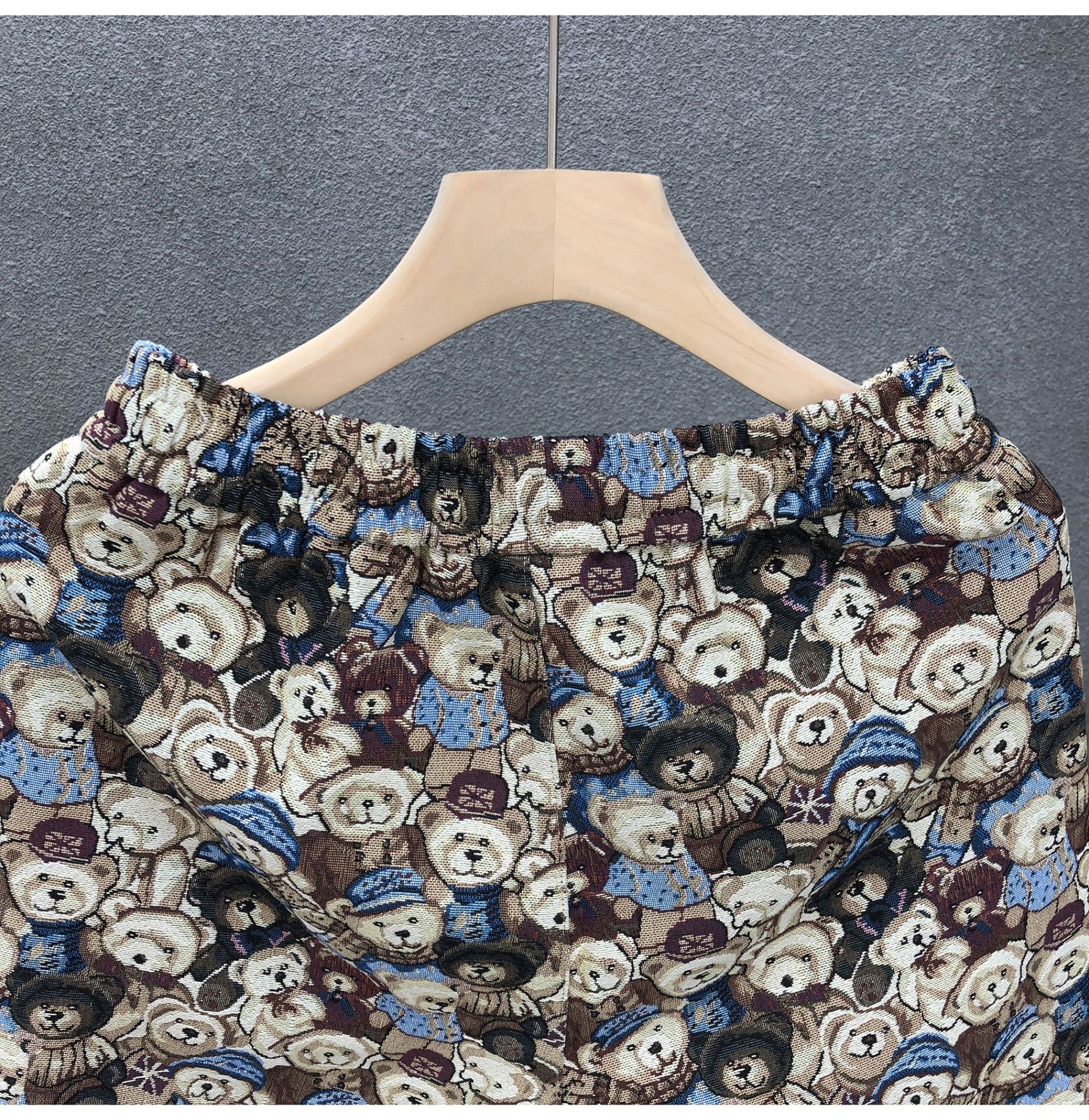 Men's All-Over Print Bear Pattern Casual Shorts Streetwear Style 5-Inch Inseam Lightweight Quick-Dry Beach Shorts Loose Fit Summer_viptrois.com