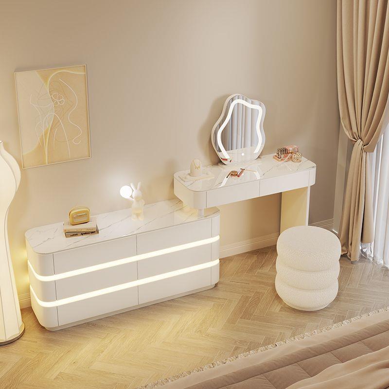 Cajones de aire de crema de atmósfera de lámpara de vestuario de almacenamiento en un armario de lujo moderno y simple mesa de maquillaje retráctil mesa transparente