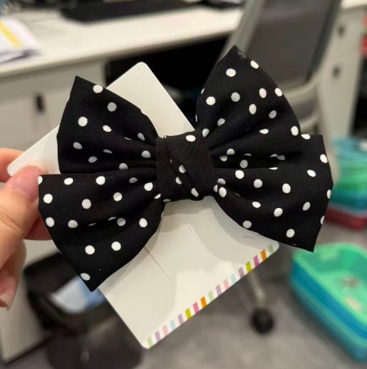 2# black polka dot bow, about 12cm, bottom clip about 5.5cm