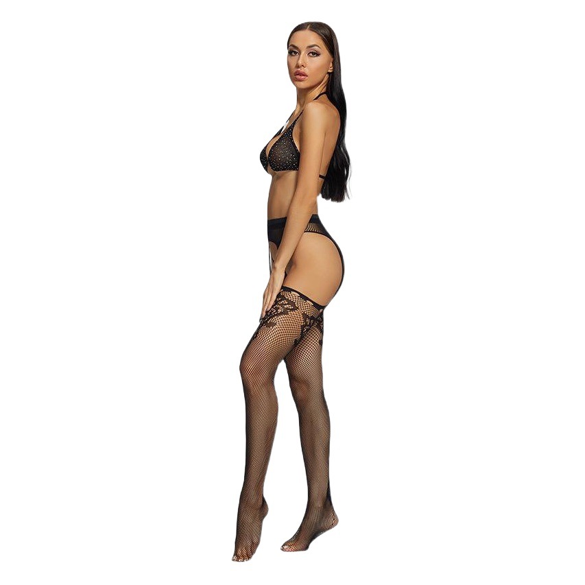 Conjunto de lencería erótica estilo europeo y americano Benxi, lencería provocante y sexy, medias de rejilla tentadoras con aberturas, conjunto de sujetador con pedrería 6050.