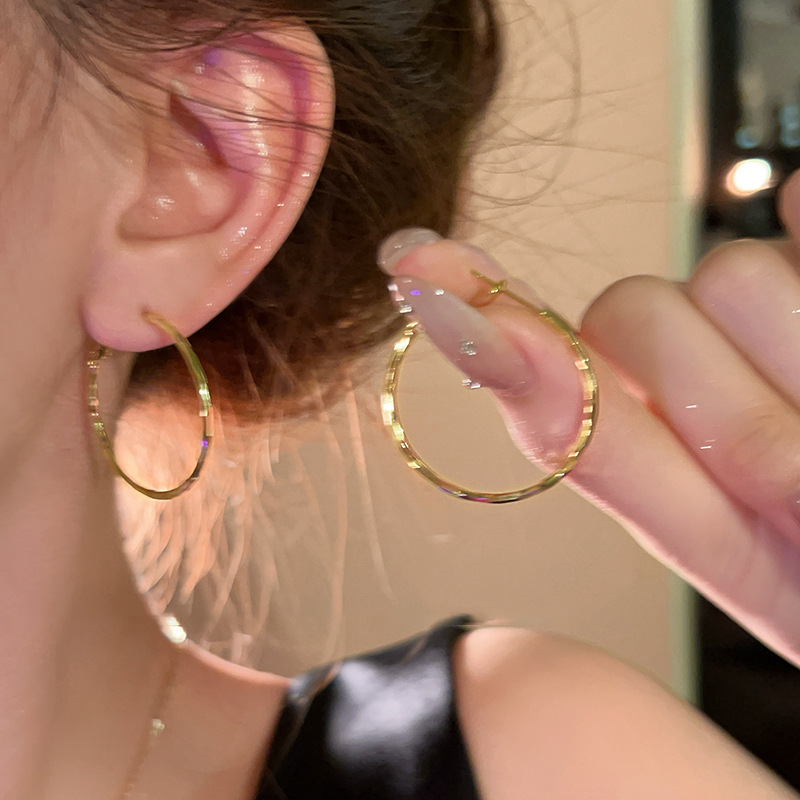 골드 심플 귀걸이 4cm