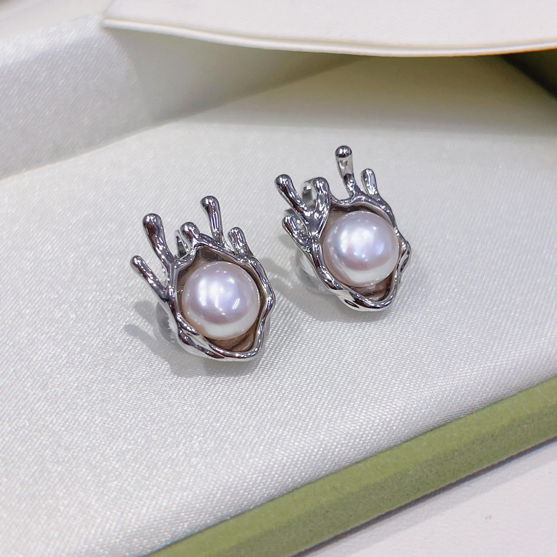 ���� ���Ļ���������ϵ��tianȻ��ˮ��������޶�������С�ڶ���