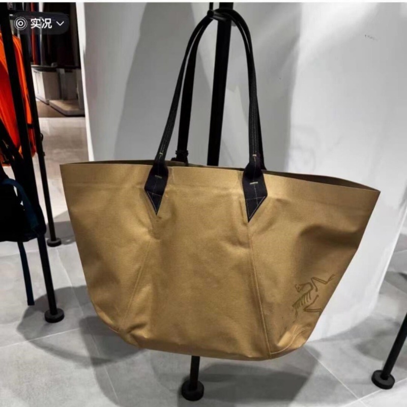 Khaki bag