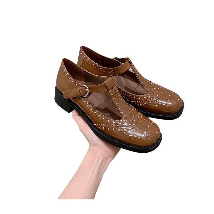 Женские туфли типа Мэри Джейн Brogue (Grape Mom) с T-образной пряжкой британский стиль, кожа, размеры 34–40