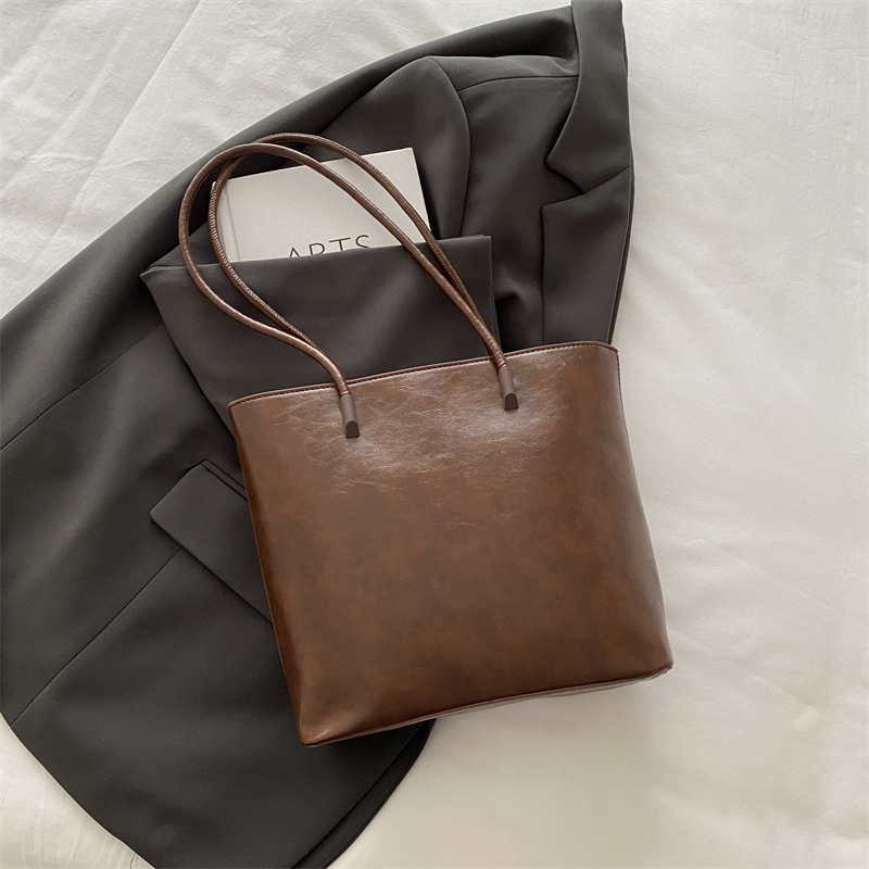 Bolsas de gran capacidad de viaje de moda coreana para mujeres 2024 invierno nuevo retro ocio bolsas de hombro bolsas de brazo