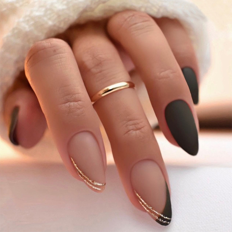 Cross-Border Foreign Trade Matte French Wearable Nails Simple Manicure Fake Nails Short Almond-Shaped Wearable Nail Pieces Wholesale