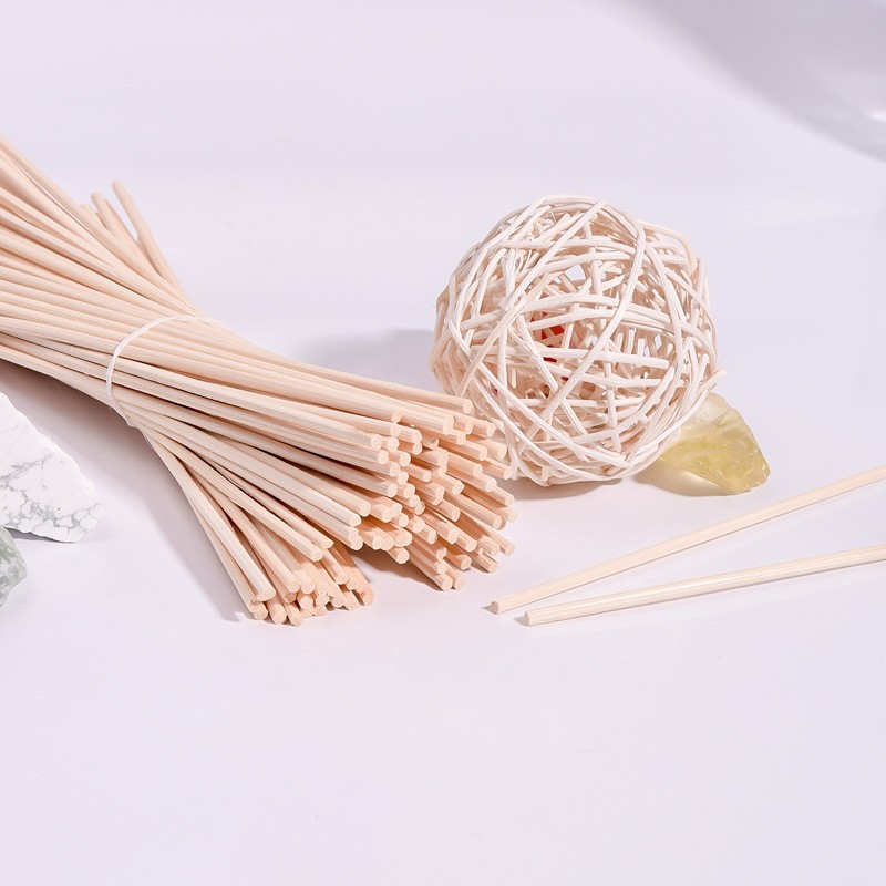 Procesamiento personalizado de varilla de aromas de caña indonesia, varilla de difusión de agua volátil indoor, aromas aromáticas