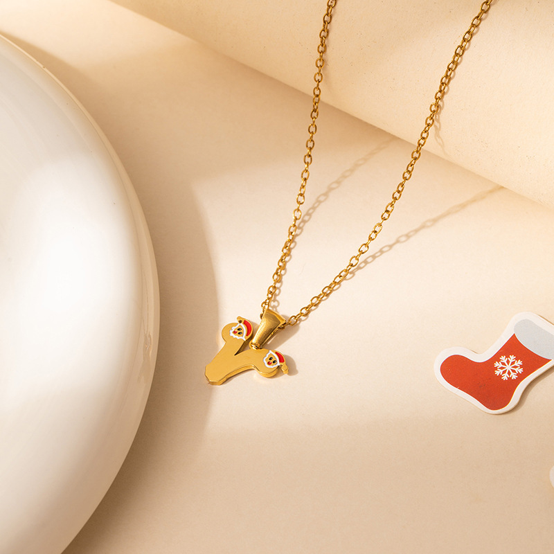 7g Weight 0.03µm Gold Plating Thickness Electroplated Gold Plating Process Golden Plated Plating Material 201 Stainless Steel Pendant Material Pendant Necklace Classification 201 Stainless Steel Chain Material cable chain Chain Type 1 Piece Quantity Holiday, Daily Occasion 201 Stainless Steel Material Santa Claus, Number Pattern Women's Gender Cute Style Plating Craft Fashionable Stainless Steel Christmas Necklace For Women 26 Small Letter Pendants Versatile Minimalist Choker Trendy Accessory 26