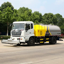 喷洒车;垃圾车;消防车