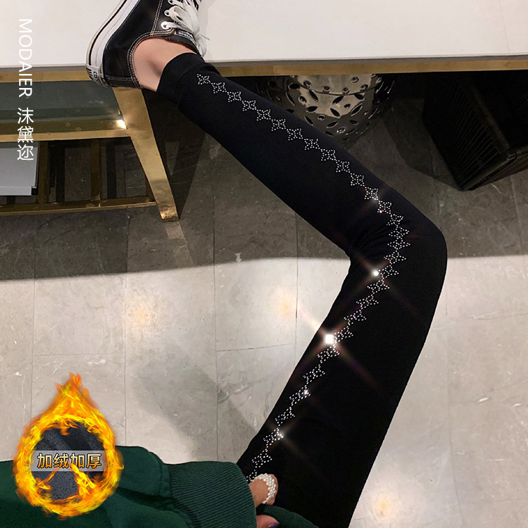 Otoño e invierno Modal ropa exterior más leggings de terciopelo pantalones de nueve puntos de gran tamaño para mujer, pantalones de pies de mujer coreanos delgados de diamantes calientes image 19