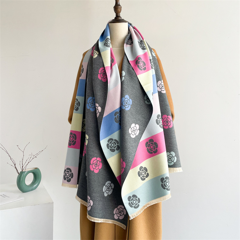 Camelia colorata per il lusso invernale femminile, dolce profumata in inverno, scialle spesso e caldo, sciarpa invecchiata_voghion.com