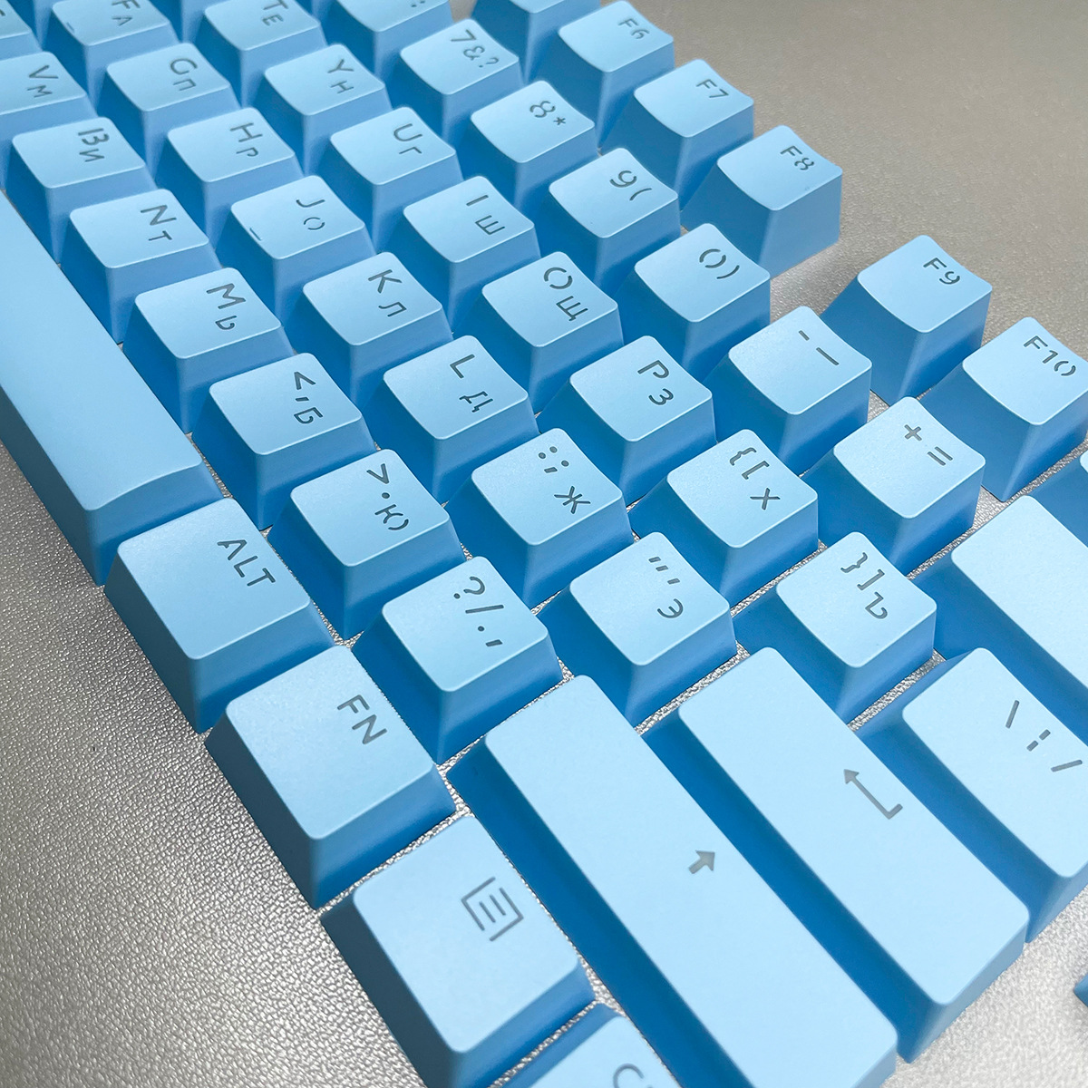 Tormenta roja Tecla rusa transfronteriza exclusiva para blanco y negro transparente Русский suplemento gratuito Teclado mecánico Universal