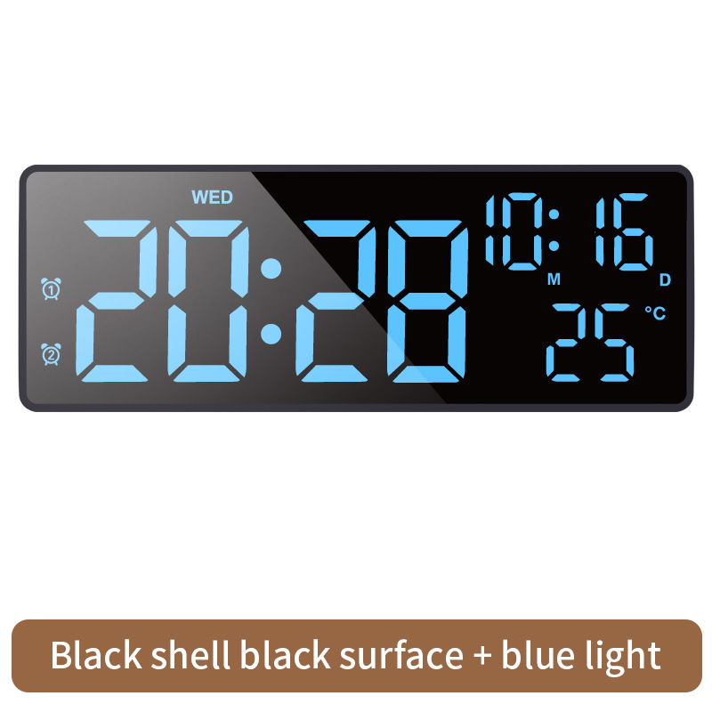 LC003 블랙 바디에 블루 레터링이 고급스러운