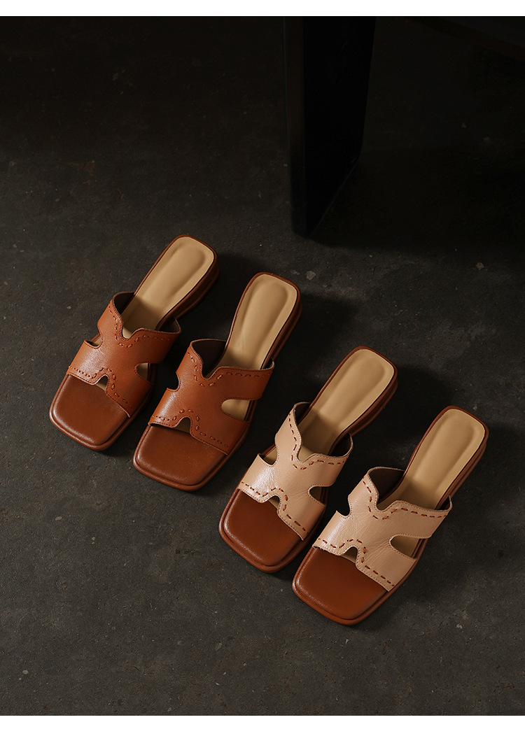 Dép sandal nữ quai chữ V đầu vuông đế bệt da dê — màu nâu chi tiết 2
