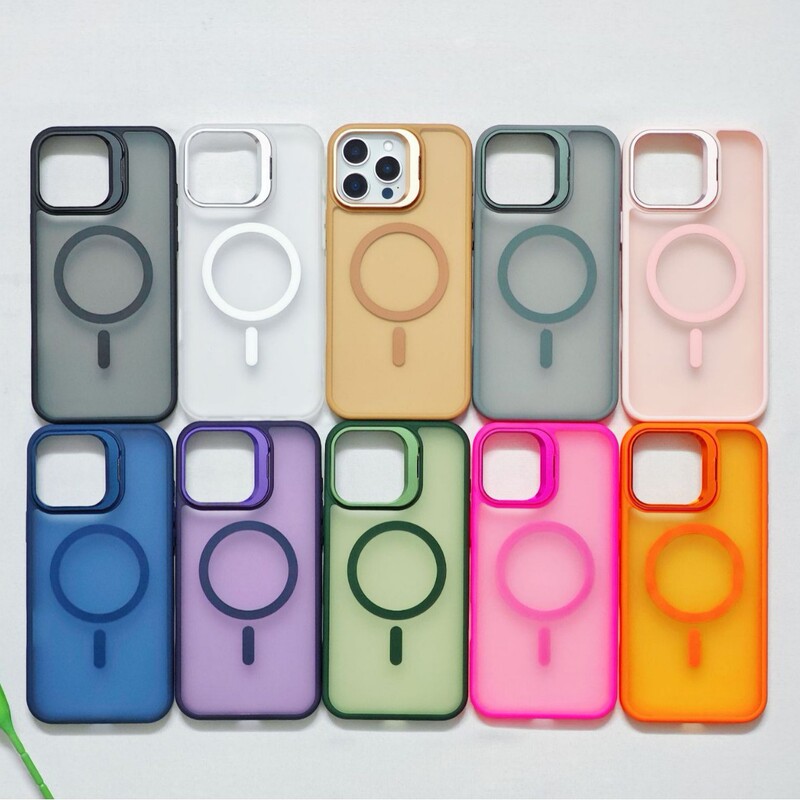 Suitable for Apple 17Romax Skin-Feel Magnetic Phone Case Iphone16P Hardware Lens Bracket Anti-Fall Wireless Charging Suitable for Apple 17Romax Skin-Feel Magnetic Phone Case Iphone16P Hardware Lens Bracket Anti-Fall Wireless Charging