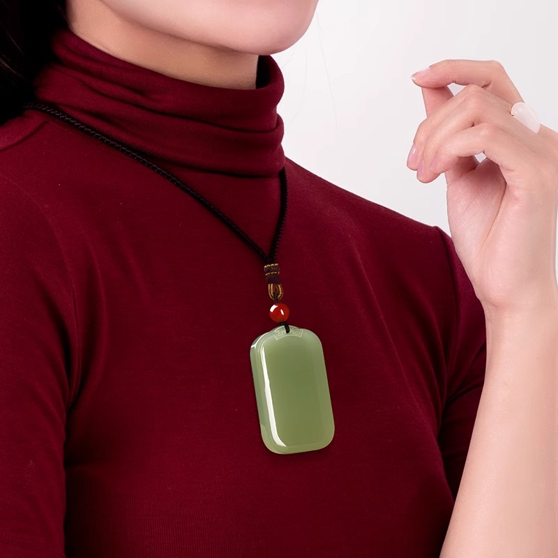 신장 헤티 안 옥 라이트 그린 오리 달걀 그린 핑 무관심 브랜드 펜던트 남녀 하이 엔드 제이드 페이옥 펜던트