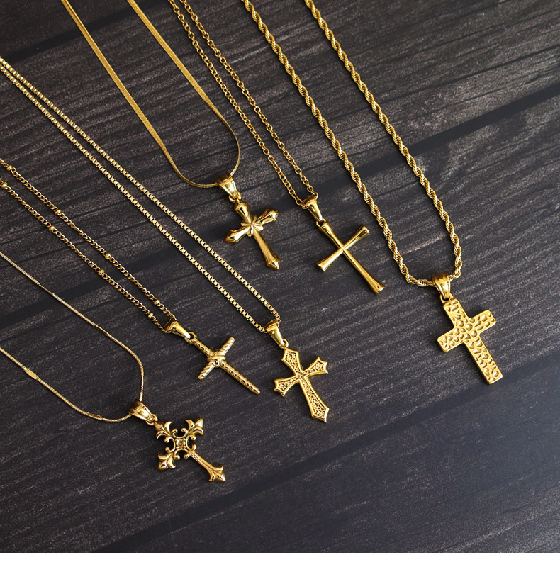 1 Piece 304 Stainless Steel Zircon 18K Gold Plated Cross Pendant display picture 12
