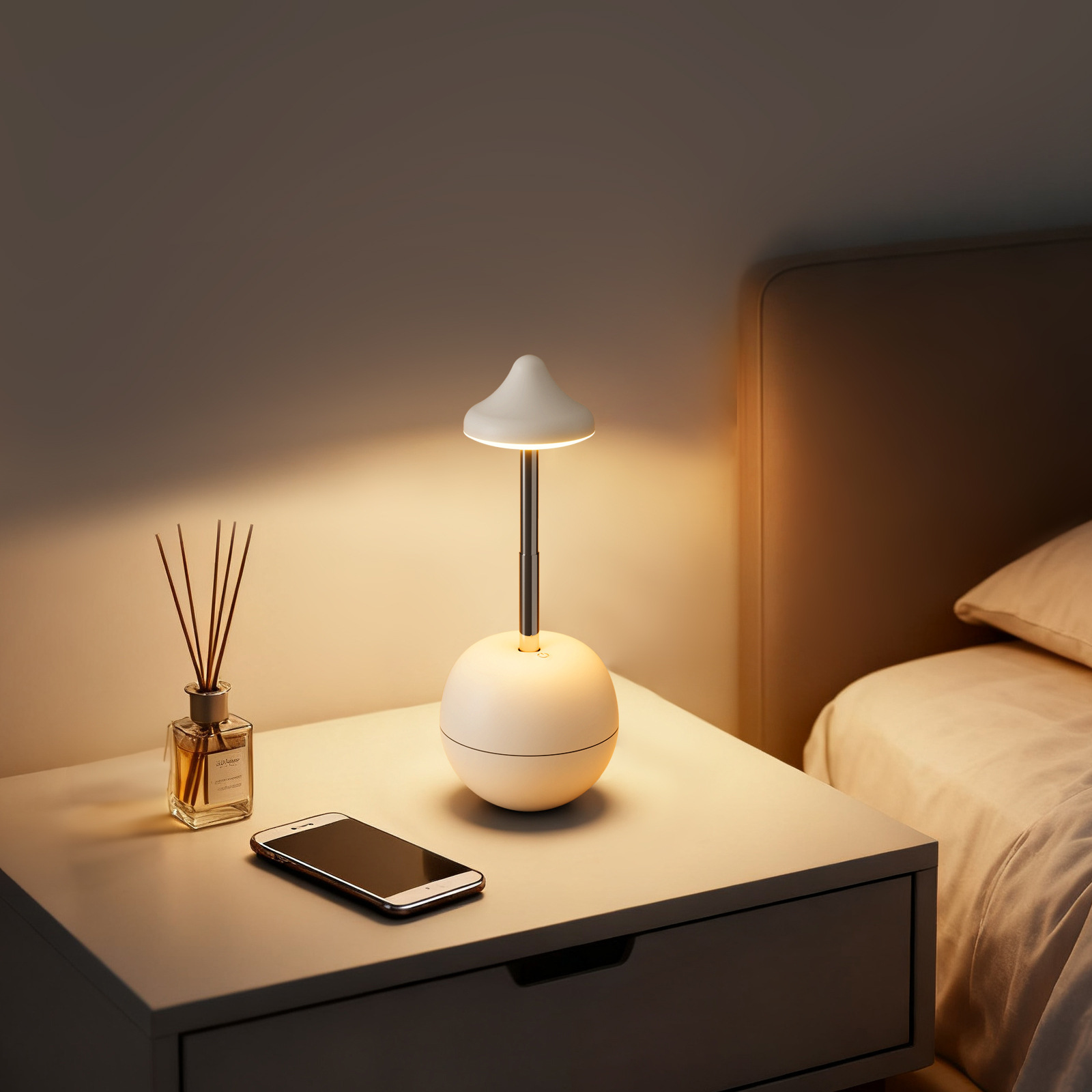 New Cross-border Rechargeable Night Light For Bedroom Lighting, Creative Decorative Remote-controlled Bedside Ambiance_voghion.com