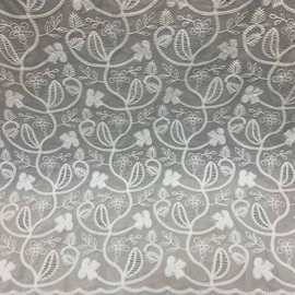 外单满幅水溶激光雪纺花边现货牛奶丝刺绣工艺连衣裙服装蕾丝花边