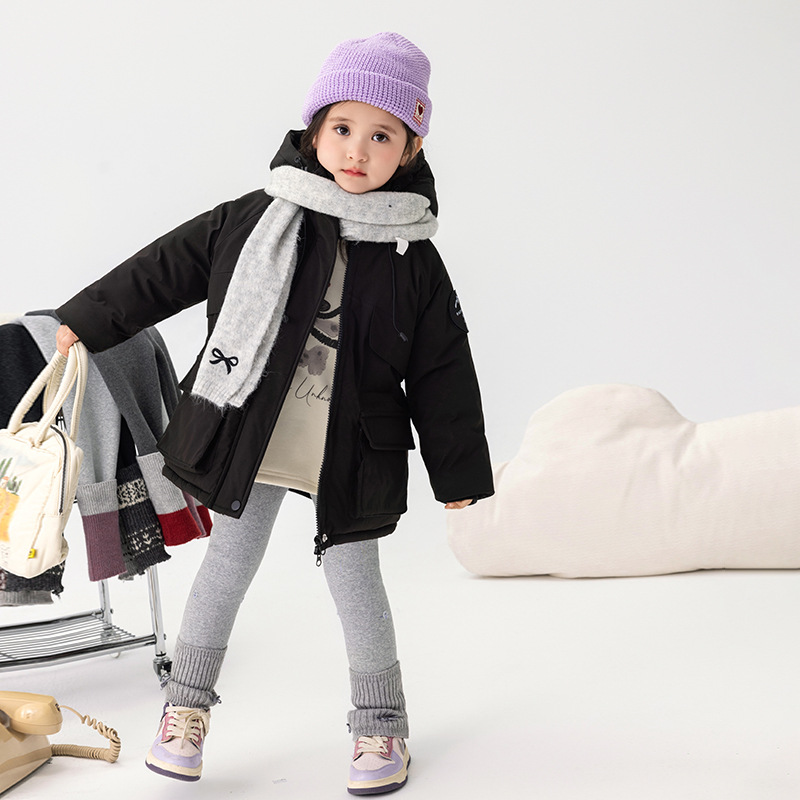 [en stock] chaqueta a prueba de viento de cáscara blanda de niñas invierno nuevo traje de asalto de niños con chaqueta de algodón y terciopelo