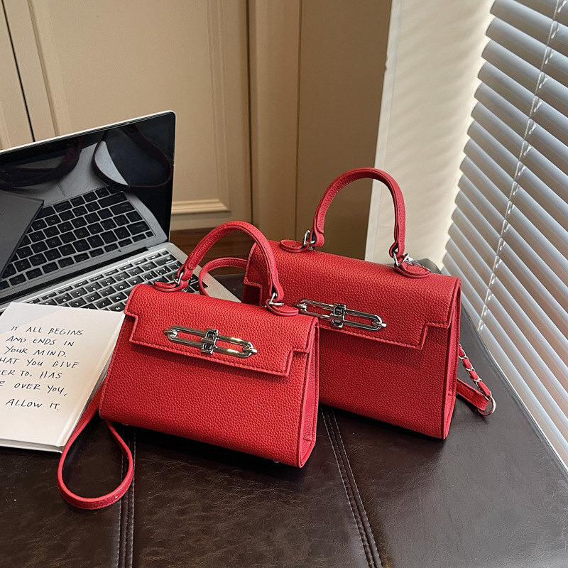Kelly bolso mujer 2026 nueva cadena bolso de mujer estilo europeo y americano textura diaria simple bolso de hombro pequeño
