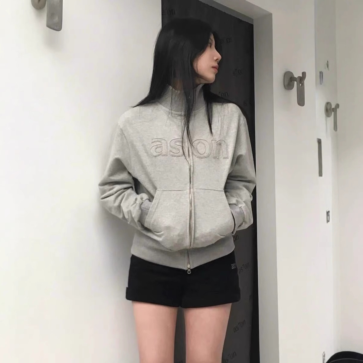 In-Stock Korean Designer Trendy Brand Korean Letter Patch Embroidery Zipper Sweatshirt Jacket Women's Stand Collar Top