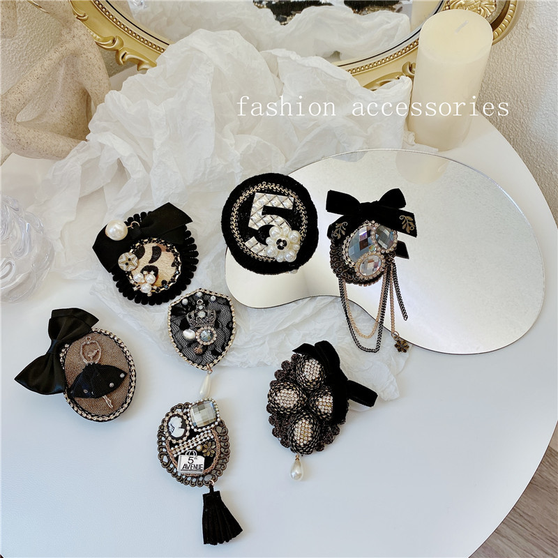 Japanese and Korean style personalized design trendy temperament fabric heavy industry accessories Dongdaemun Internet celebrity personalized coat accessories