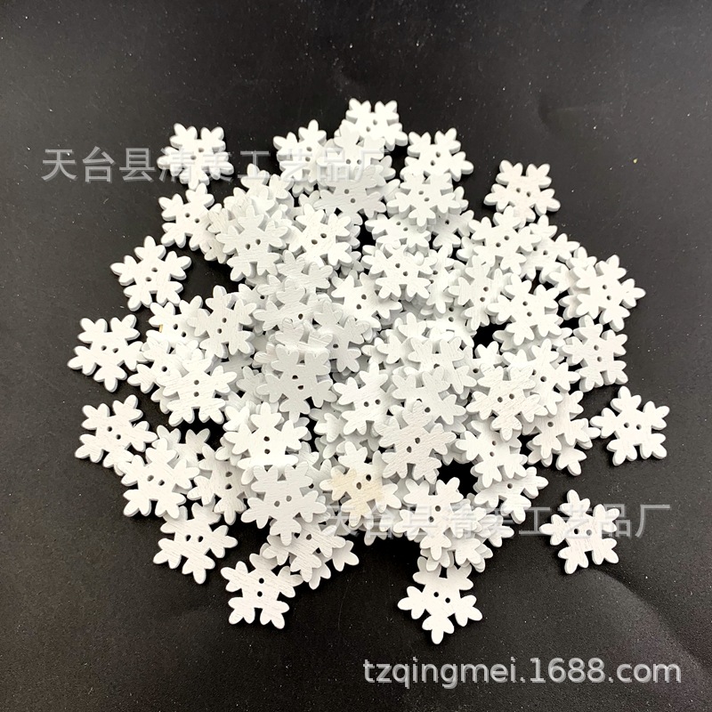 18mm blanco copo de nieve botones suministros de Navidad madera copo de nieve botones decorativos pintura accesorios de ropa de Navidad