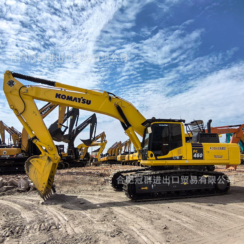 El noventa por ciento original de la nueva excavadora PC450 Komatsu tiene una fuerte potencia y una excavación eficiente que puede manejar fácilmente varias condiciones de trabajo.