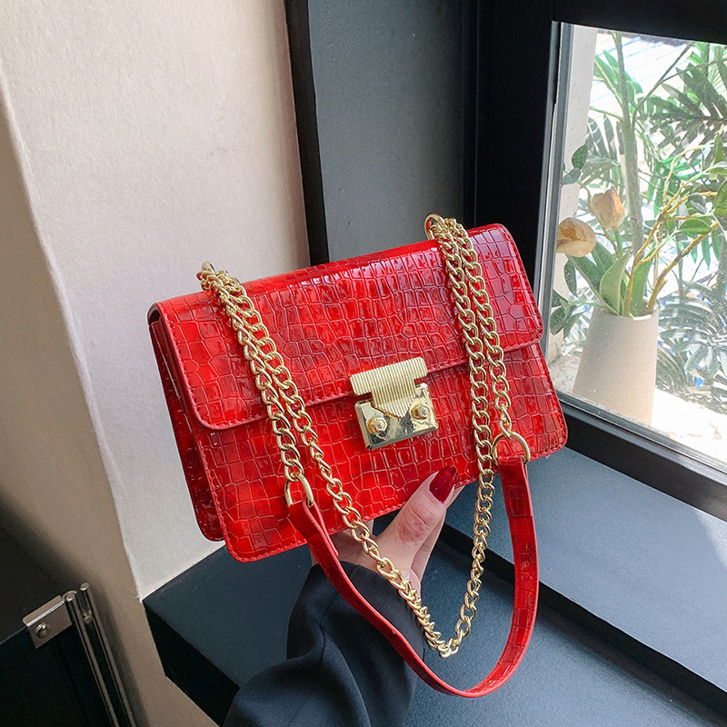 European and American 2023 new small square bag for women, high-end fashion and leisure, new portable one-shoulder cross-body three-dimensional square_voghion.com