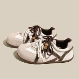 超软厚底潮流德训鞋女2025秋新款丑萌双鞋带串珠内增高休闲运动鞋