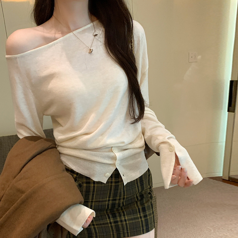 2026 Early Spring One-Shoulder Knit Sweater for Women, Off-Shoulder Slim-Fit Outerwear Top, Base Layer Sweater for Spring and Autumn with a High-End Feel