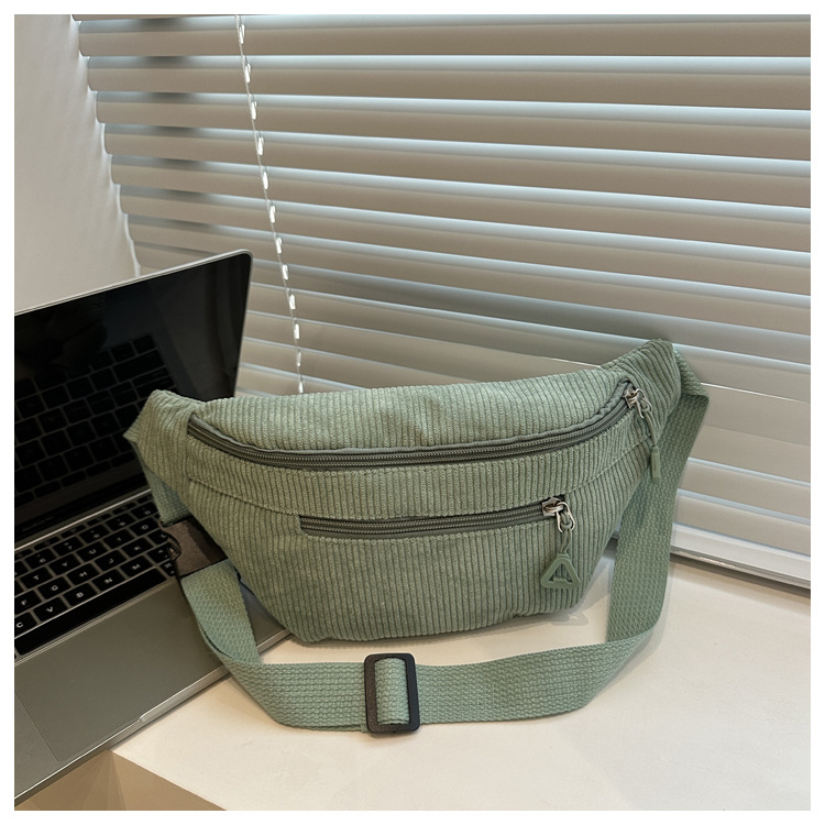 Bolsa de pecho de lana 2024 nuevo retro pequeño fresco coreano bolso casual simple bolso de lana ligero