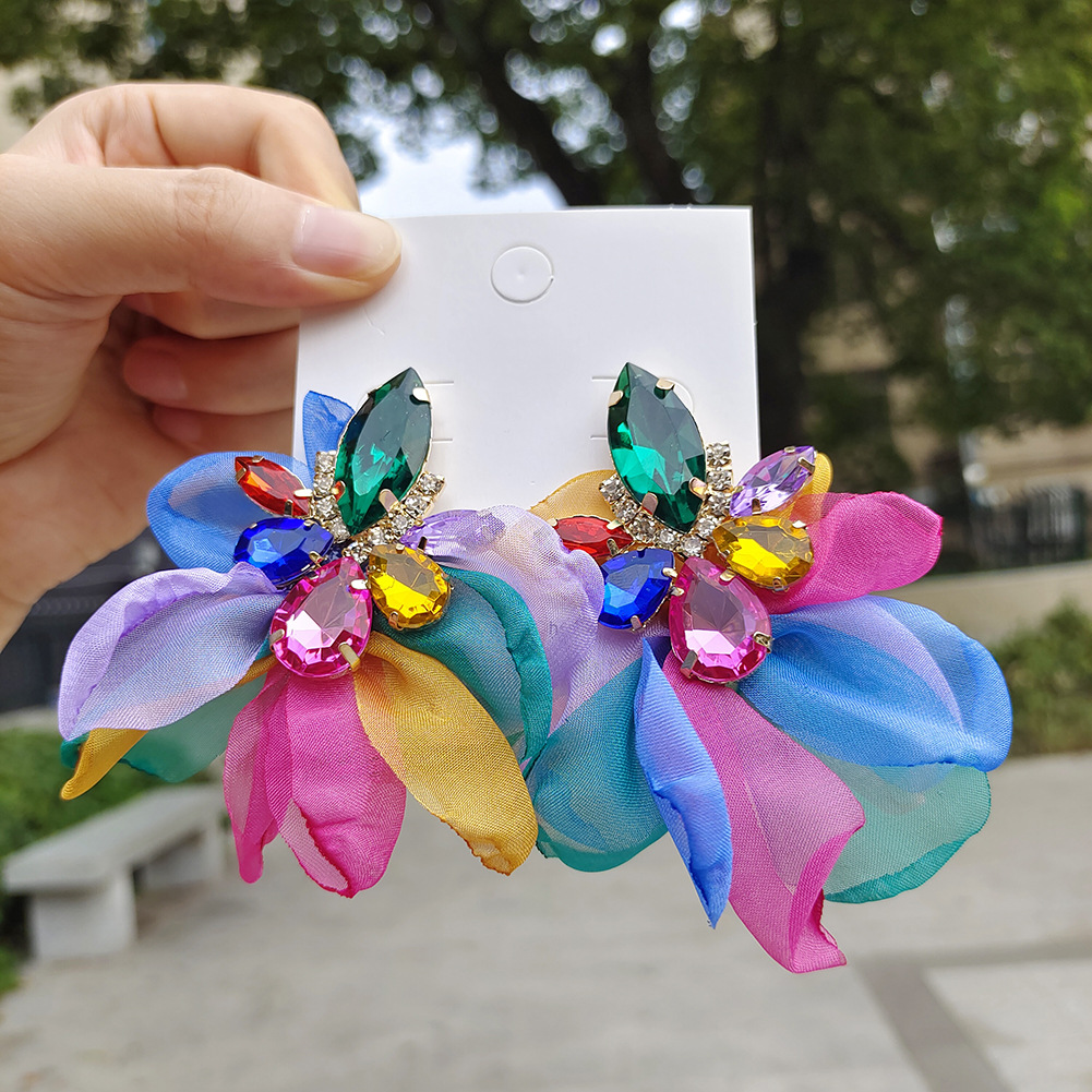 Fashion Flower Alloy Inlay Rhinestones Drop Earrings 1 Pair display picture 1