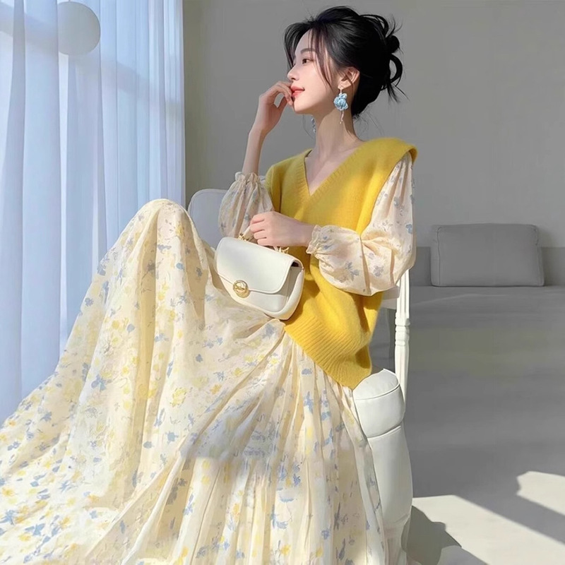 2025 十三行レディースドレス夏の新しいスタイル小柄なフレンチウエストライト高級婦人服ハイエンドヘップバーンスタイル|undefined