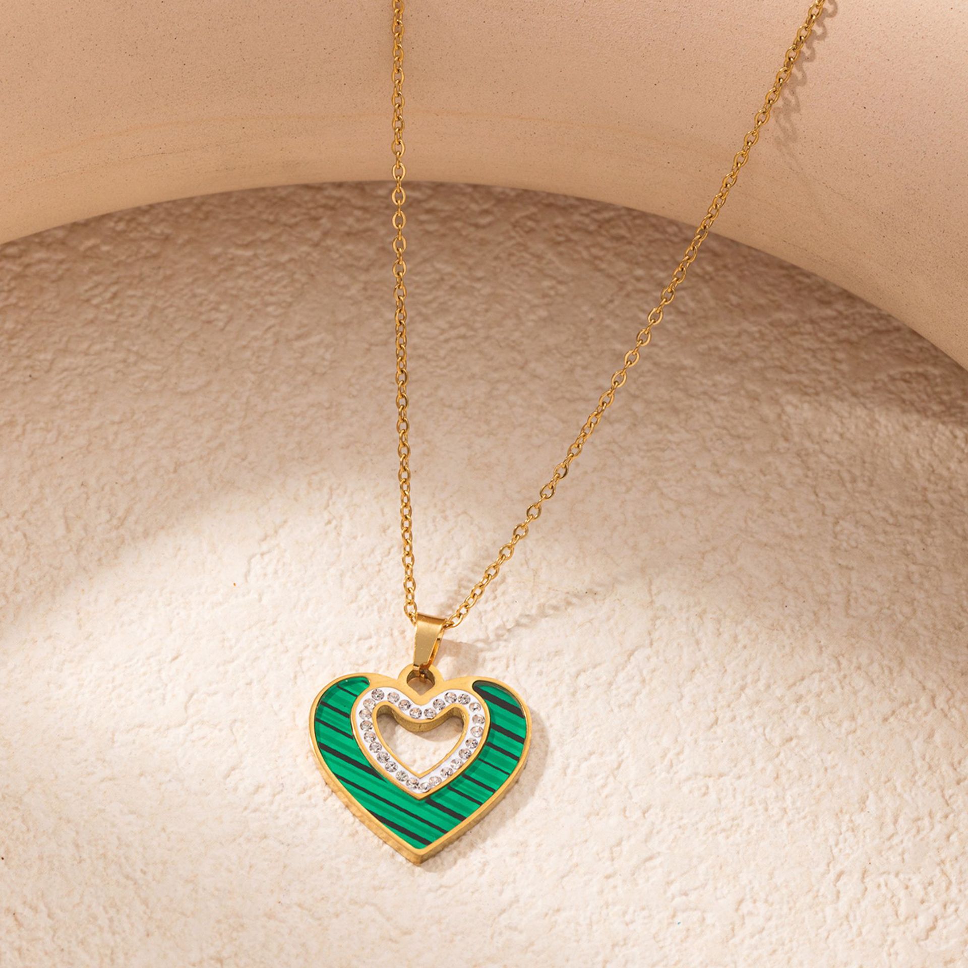8g Weight 0.03µm Gold Plating Thickness Electroplated Gold Plating Process Golden Plated Plating Material Zircon Inlay Material Jewelry Set Classification cable chain Chain Type 1 Set Quantity Casual Occasion 201 Stainless Steel Material Heart Shape Pattern Women's Gender Basic Style Plating Craft Wholesale Jewelry Basic Heart Shape Titanium Steel Zircon Plating Jewelry Set 3