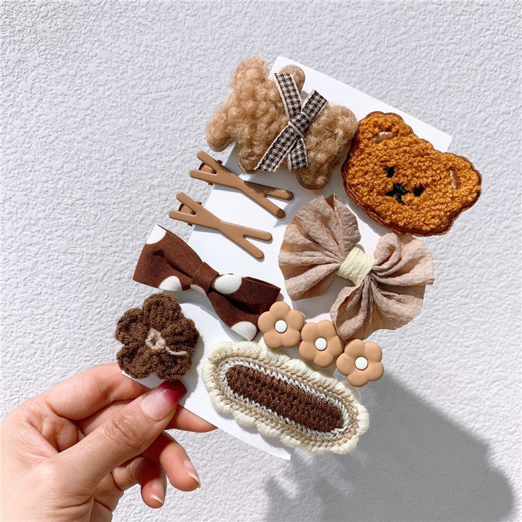 Otoño e invierno accesorios para el cabello 2023 nuevos niños leche marrón felpa horquilla lindo Liuhai clip lado clip horquilla tocado pelo