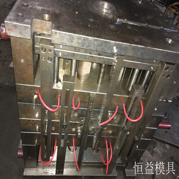 PVC化工容器日用品模具PA支架把手塑料模具TPU弹性体橡塑橡胶模具